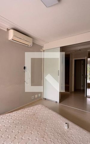 Apartamento à venda com 104m², 2 quartos e 2 vagas Apartamento à venda com 104m², 2 quartos e 2 vagasSuite