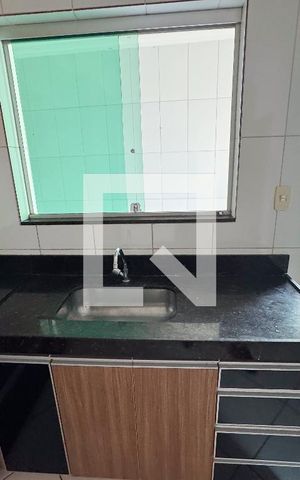 Casa à venda com 191m², 3 quartos e 2 vagas Casa à venda com 191m², 3 quartos e 2 vagasCozinha