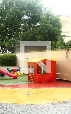 Apartamento à venda com 130m², 3 quartos e 2 vagasÁrea comum - Playground