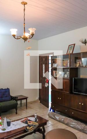 Casa à venda com 10m², 2 quartos e 1 vagaSala