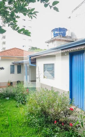 Casa à venda com 10m², 2 quartos e 1 vagaQuintal