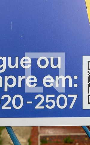 Casa à venda com 10m², 2 quartos e 1 vagaNaor-596
