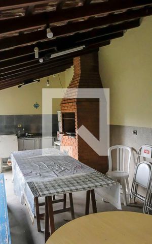 Casa à venda com 10m², 2 quartos e 1 vagaQuintal