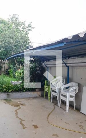 Casa à venda com 10m², 2 quartos e 1 vagaQuintal