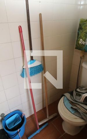 Apartamento à venda com 74m², 2 quartos e 1 vagaBanheiro de serviço