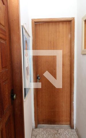 Apartamento à venda com 74m², 2 quartos e 1 vagaSala - Corredor
