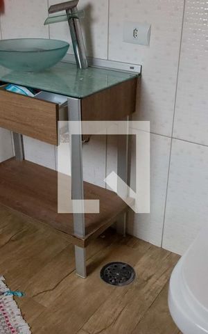 Casa à venda com 480m², 5 quartos e 6 vagas Casa à venda com 480m², 5 quartos e 6 vagasBanheiro
