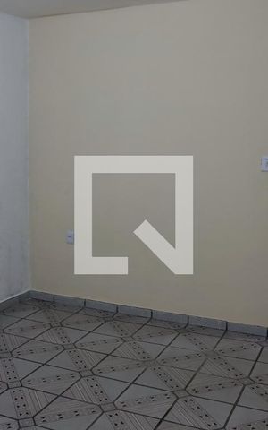 Casa à venda com 480m², 5 quartos e 6 vagas Casa à venda com 480m², 5 quartos e 6 vagasQuarto 3