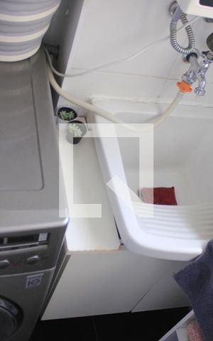 Apartamento à venda com 76m², 3 quartos e 1 vagaÁrea de Serviço