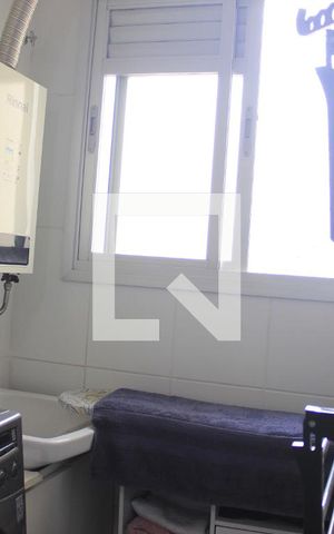 Apartamento à venda com 76m², 3 quartos e 1 vagaÁrea de Serviço