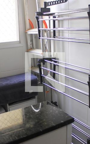 Apartamento à venda com 76m², 3 quartos e 1 vagaÁrea de Serviço