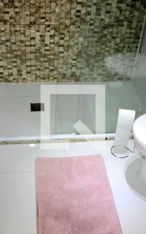 Apartamento à venda com 76m², 3 quartos e 1 vagaBanheiro Social
