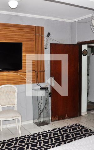 Casa à venda com 600m², 5 quartos e 6 vagasDetalhe - Quarto 03