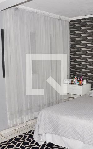 Casa à venda com 600m², 5 quartos e 6 vagasDetalhe - Quarto 03