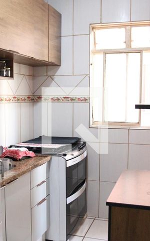 Apartamento para alugar com 60m², 2 quartos e sem vagaCozinha e Área de Serviço