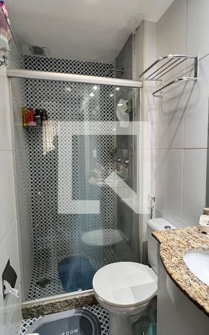 Apartamento à venda com 75m², 3 quartos e 1 vaga Apartamento à venda com 75m², 3 quartos e 1 vagaBanheiro Suite 02