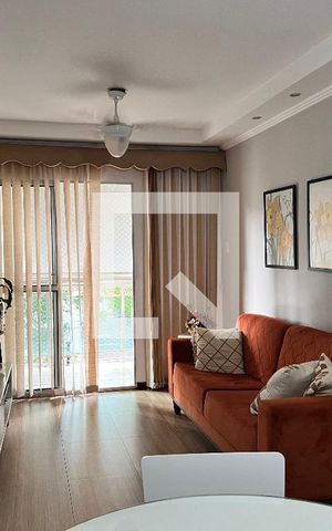 Apartamento à venda com 75m², 3 quartos e 1 vaga Apartamento à venda com 75m², 3 quartos e 1 vagaSala