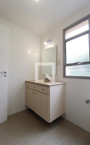 Apartamento à venda com 130m², 3 quartos e 1 vagaBanheiro da Suíte