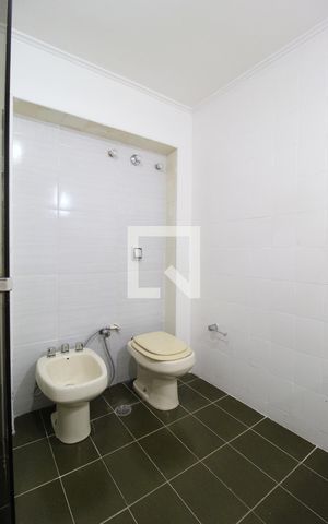 Apartamento à venda com 130m², 3 quartos e 1 vagaBanheiro Social
