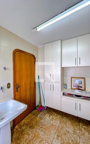 Apartamento à venda com 219m², 4 quartos e 3 vagasÁrea de Serviço