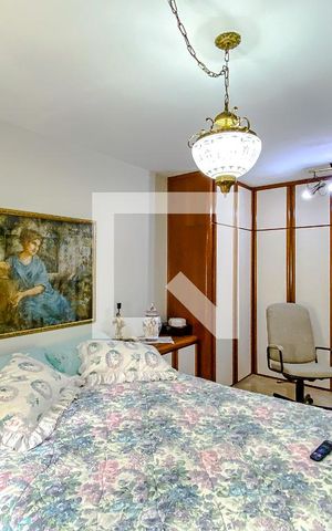 Apartamento à venda com 219m², 4 quartos e 3 vagasQuarto 3 - Suíte