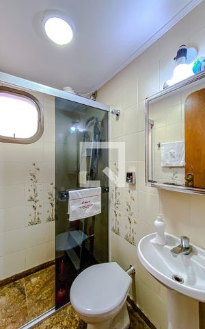 Apartamento à venda com 219m², 4 quartos e 3 vagasBanheiro de serviço