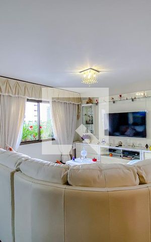Apartamento à venda com 219m², 4 quartos e 3 vagasSala