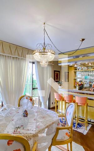 Apartamento à venda com 219m², 4 quartos e 3 vagasSala