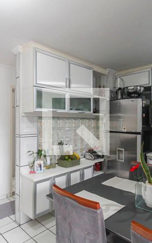 Apartamento à venda com 64m², 2 quartos e 1 vaga Apartamento à venda com 64m², 2 quartos e 1 vagaSala/Cozinha