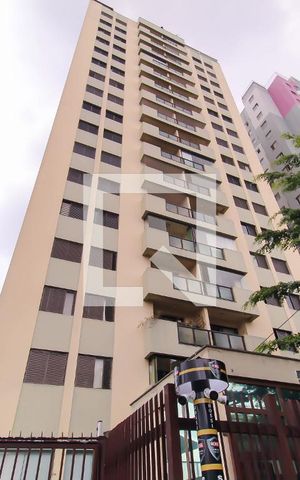 Apartamento à venda com 118m², 3 quartos e 2 vagas Apartamento à venda com 118m², 3 quartos e 2 vagasFachada