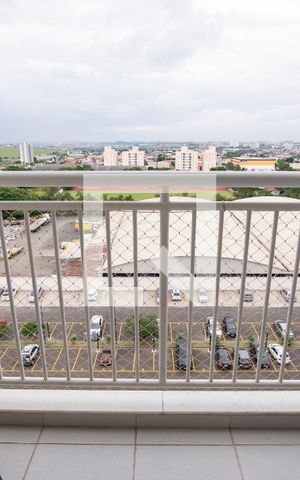 Apartamento para alugar com 55m², 2 quartos e 1 vagaVaranda