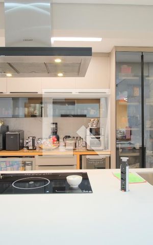 Apartamento à venda com 102m², 3 quartos e 2 vagasCozinha e Área de Serviço