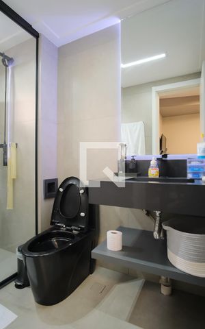 Apartamento à venda com 102m², 3 quartos e 2 vagasBanheiro da Suíte 1