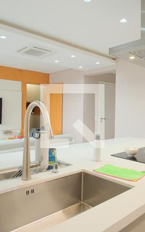 Apartamento à venda com 102m², 3 quartos e 2 vagasCozinha e Área de Serviço