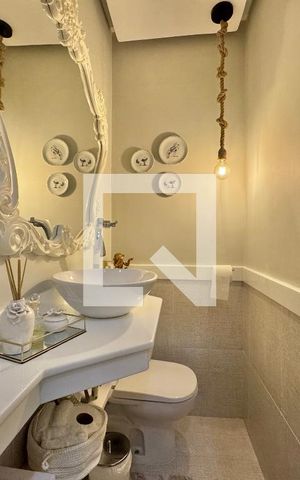 Apartamento à venda com 186m², 4 quartos e 3 vagas Apartamento à venda com 186m², 4 quartos e 3 vagasLavabo