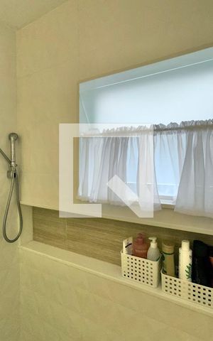 Apartamento à venda com 186m², 4 quartos e 3 vagas Apartamento à venda com 186m², 4 quartos e 3 vagasSuíte 1 - Banheiro
