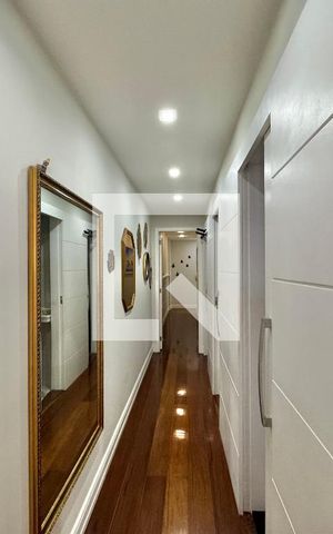 Apartamento à venda com 186m², 4 quartos e 3 vagas Apartamento à venda com 186m², 4 quartos e 3 vagasCorredor