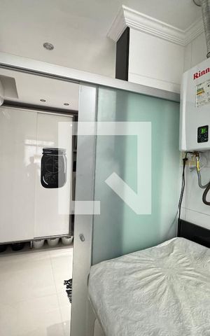 Apartamento à venda com 186m², 4 quartos e 3 vagas Apartamento à venda com 186m², 4 quartos e 3 vagasCozinha e Área de Serviço