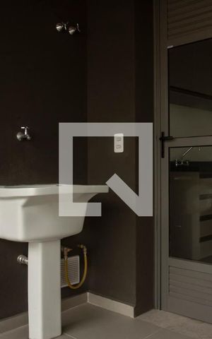 Apartamento à venda com 71m², 2 quartos e 1 vagaÁrea de Serviço