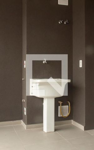 Apartamento à venda com 71m², 2 quartos e 1 vagaÁrea de Serviço