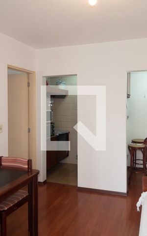 Apartamento à venda com 37m², 1 quarto e 1 vagaSala