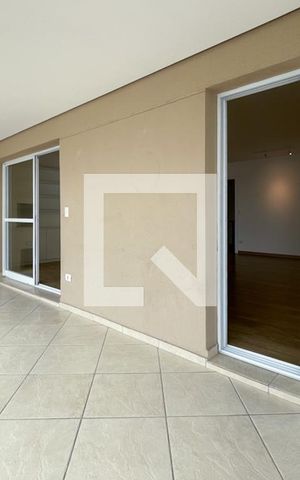 Apartamento para alugar com 130m², 3 quartos e 2 vagas Apartamento para alugar com 130m², 3 quartos e 2 vagasSacada