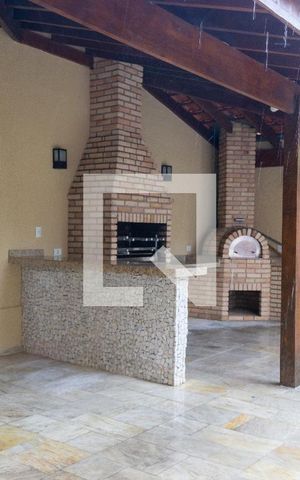 Apartamento para alugar com 130m², 3 quartos e 2 vagas Apartamento para alugar com 130m², 3 quartos e 2 vagasÁrea comum - Churrasqueira