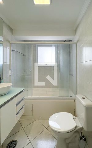 Apartamento para alugar com 130m², 3 quartos e 2 vagas Apartamento para alugar com 130m², 3 quartos e 2 vagasBanheiro - Suíte 2