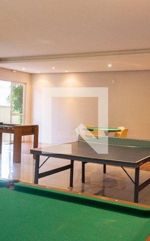 Apartamento para alugar com 130m², 3 quartos e 2 vagas Apartamento para alugar com 130m², 3 quartos e 2 vagasÁrea comum - Salão de Jogos