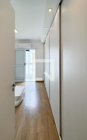 Apartamento para alugar com 130m², 3 quartos e 2 vagas Apartamento para alugar com 130m², 3 quartos e 2 vagasSuíte 2