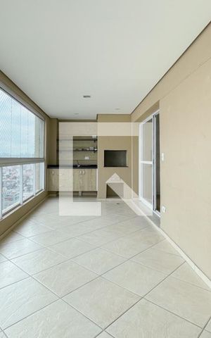 Apartamento para alugar com 130m², 3 quartos e 2 vagas Apartamento para alugar com 130m², 3 quartos e 2 vagasSacada