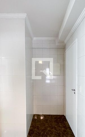 Apartamento para alugar com 130m², 3 quartos e 2 vagas Apartamento para alugar com 130m², 3 quartos e 2 vagasCozinha
