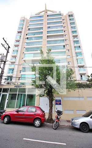 Apartamento para alugar com 130m², 3 quartos e 2 vagas Apartamento para alugar com 130m², 3 quartos e 2 vagasFachada