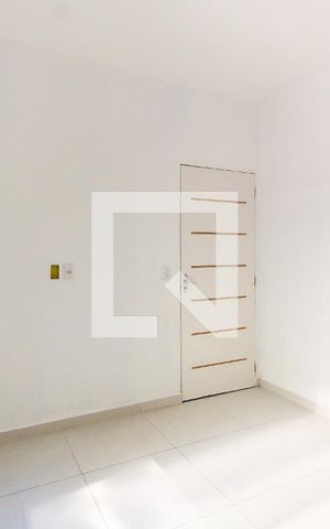 Casa para alugar com 180m², 2 quartos e 2 vagas Casa para alugar com 180m², 2 quartos e 2 vagasQuarto 2